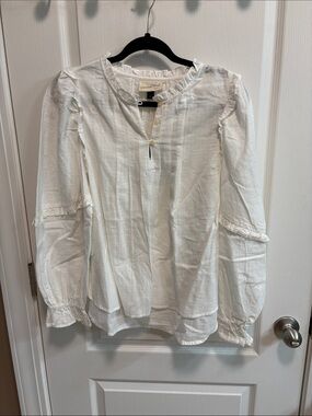 Universal Thread White Long-Sleeve Ruffle Henley Top
